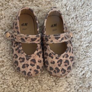 H&M Kids Leopard Pattern Dress Shoes